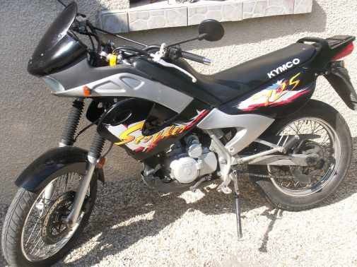 Kymco Stryker Club (AR) - FOTOS: Stryker Black Unique